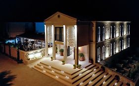 Cemal Alaçati Butık Hotel